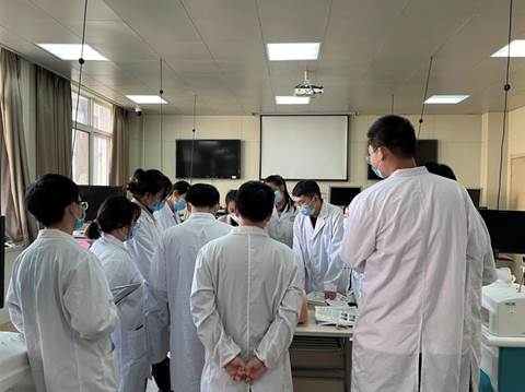 http://news.xjtu.edu.cn/__local/4/AA/12/E58082F95B5575F2434F8796965_1ACFECDA_11D8A.png?e=.png